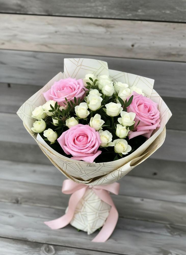 Букет цветов из: Розы в Дальнереченске