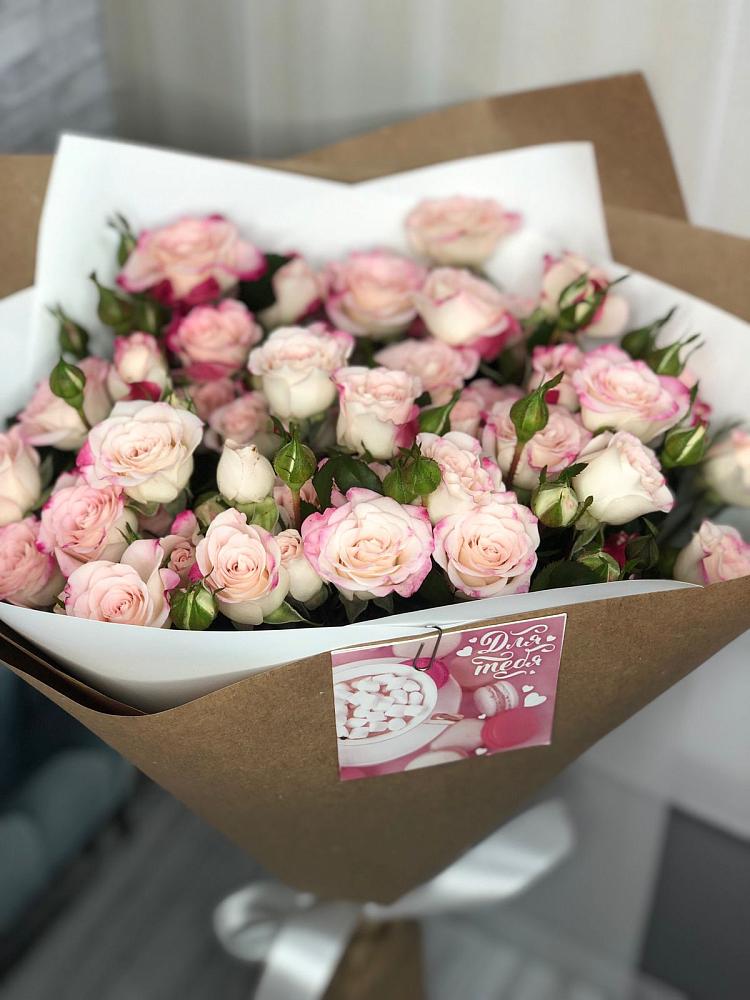 Букет цветов из: Розы в Дальнереченске