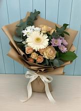 Букет цветов из:  Герберы и Хризантемы #REPLACE_PRED# Дальнереченске