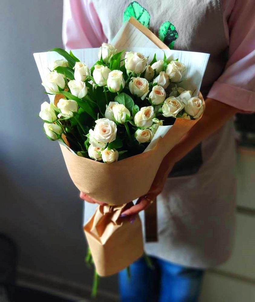 Букет цветов из: Розы в Дальнереченске