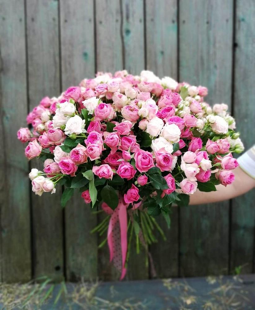 Букет Розовые кустовые розы Натали и Лав Лидия в Дальнереченске