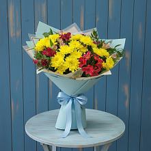 Букет цветов из:  Альстромерии и Хризантемы в Дальнереченске