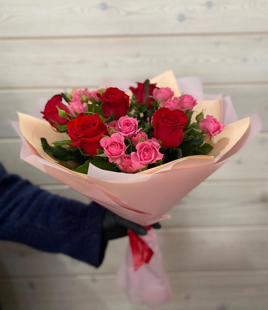 Букет цветов из: Розы в Дальнереченске