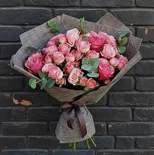 Букет цветов из:  Розы в Дальнереченске